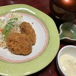 Hoteru Zekkei No Yakata - 夕食のカキフライ