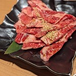 やきにく 飛牛 - 