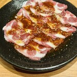 YAKINIKU BON'S - 