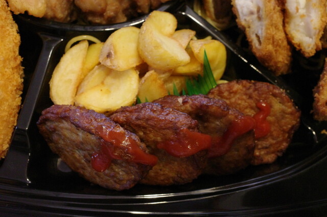 ほっともっと 南矢野目店 - 上松川（弁当）の写真