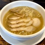 ラーメン専門店 徳川町 如水 - 塩 全部のせ 1130円