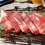 焼肉 かのや - 厚切りタン塩