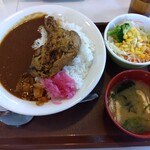 すき家 - ほろほろチキンカレー大盛り&サラダ味噌汁1030円