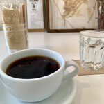 Ryumon Coffeestand - ネルドリップコーヒー