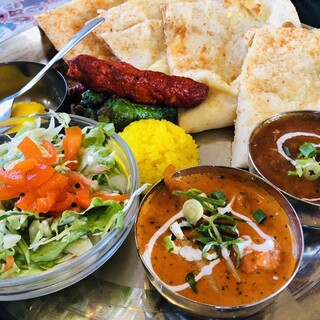 ラージパレス_1