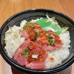 魚丼 - 料理写真: