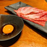 炭火焼肉 ごろう - コウネと生卵