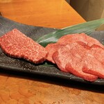 Sumibiyakiniku Gorou - ロース、厚切り特タン、タン塩