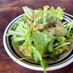 Restaurant L LOTA - ランチのサラダ