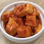 焼肉・定食・冷麺 味楽苑 - 自家製カクテキ440円