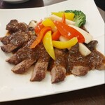 許厨房 - 中華風ビーフステーキ