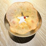 apothéose - ピンク胡椒のアイス　林檎のクーリーのせ。