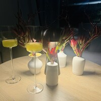 apothéose - ウェイティングルームで出るお茶: 気分が上がります！熱湯で10秒　その後水出して6時間置いた"さえみどり"という特別感のあるお茶です！