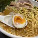 一条流がんこ総本家分家四谷荒木町 - 味玉¥100