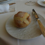 フレンチレストラン ミクニ サッポロ - 今日も美味しい手作りパン