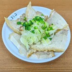 大阪餃子専門店 よしこ - チャーシュー