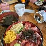 浜茶屋網元 - マグロのぶっかけ丼