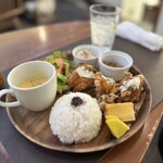 ボン・ファム - チキン南蛮