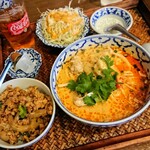 MALITHAI - 味もコスパも期待を裏切らない。トムヤムクンラーメン&ミニガパオSet1150円