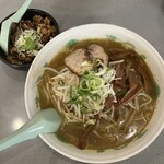 ラーメン まさご - 塩カレーモヤシラーメン＆チャーシュー丼