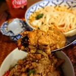 マリタイ - ホロホロ食感でご飯が進む。トムヤムクンラーメン&ミニガパオSet1150円