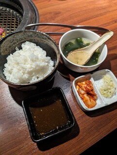 Horumon Yakiniku Enzou - 