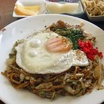 入野 - ランチのやきそば定食