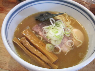 Koukaibou - ラーメン+煮玉子