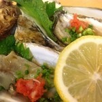 まる重 - 牡蠣１こ200円