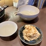 めろう屋 DEN - お通し（おからっぽい何か?）