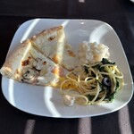 XEX ATAGO GREEN HILLS / Salvatore Cuomo Bros. - R5.12  ピザ・リゾット