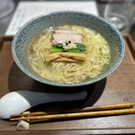 麺とスープの店 歩き出せ クローバー - 