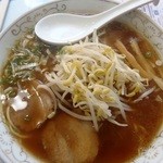 야도카리 - 特性醤油豚骨ラーメン600円