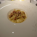La vida - スパゲッティーカルボナーラ、トリュフのせ