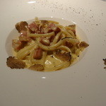 La vida - カルボナーラにトリュフ