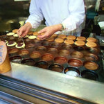 一福黄金饅頭  - 大人気の黄金饅頭です