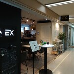 BASE CAFE&LOUNGE - 