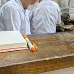 鈴家 - お土産の揚げたて天ぷらが次々と注文されてました