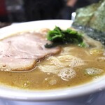 自家製麺 ら～めん かり屋 - 横浜とんこつら～めんかり家