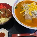 満福食堂 さくら - 料理写真:会津ソースカツ丼と味噌ラーメン（辛味噌付き）