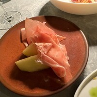 ERUTAN RESTAURANT BAR - 