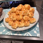 Hotel America Sevilla - 料理写真:ココナッツのマカロン