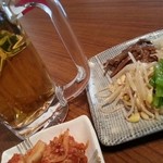 風和 - ナムルとキムチ、ビール