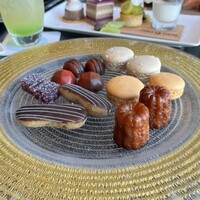 DINING & BAR TABLE 9 TOKYO - 