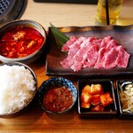 焼肉 ギュウトピア - 特製神戸牛カルビ定食