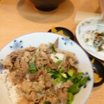 力餅 - 肉丼590円✨