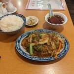 円喜家 - 豚肉と春雨と白菜の煮込み930円（令和5年12月）