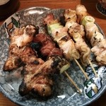 鳥久 - お任せで焼いてもらった5串