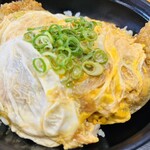 おぐまうどん - メニュー:カツ丼 単品(吸物付き) ¥790(税込)