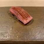 鮨 銀座 おのでら - マグロの大トロ
